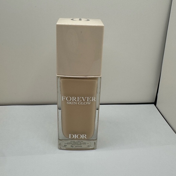 NWT Full Size Dior Forever Skin Glow Foundation Shade 0N - Picture 7 of 7